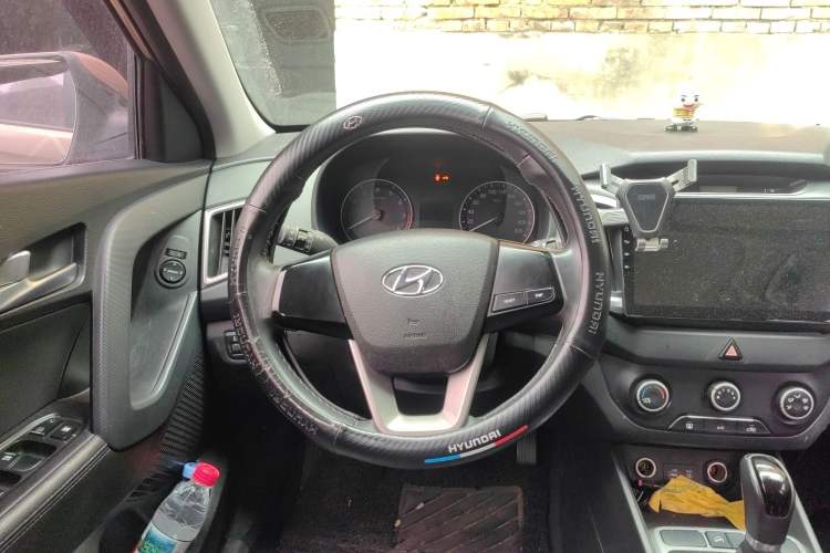 Used Hyundai ix25 2015 1.6L Automatic Two-Wheel Drive Smart GLS Trim Steering Wheel