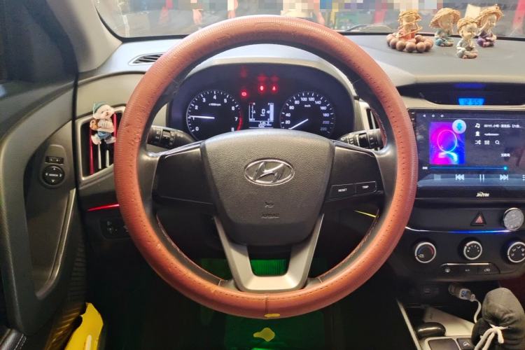 Used Hyundai ix25 2015 1.6L Automatic Two-Wheel Drive Smart GLS Trim Steering Wheel