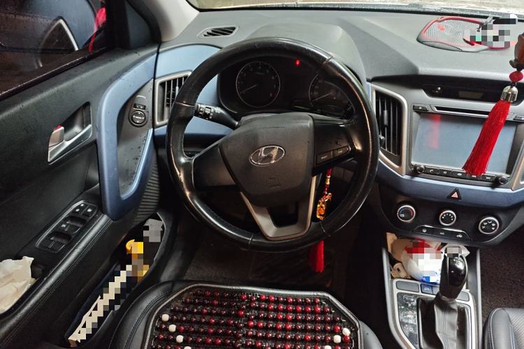 Used Hyundai ix25 2015 1.6L Automatic Two-Wheel Drive Smart GLS Trim Steering Wheel