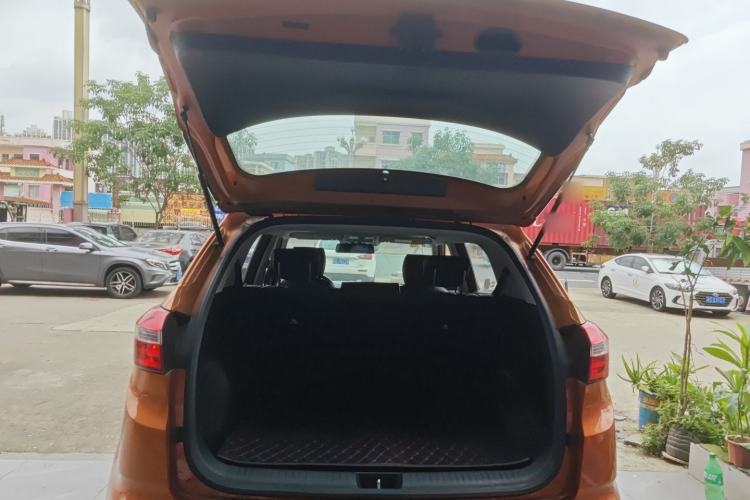 Used Hyundai ix25 2015 1.6L Automatic Two-Wheel Drive Smart GLS Trim Trunk