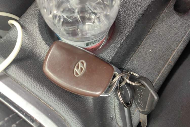 Used Hyundai ix25 2015 1.6L Automatic Two-Wheel Drive Smart GLS Trim Vehicle Key