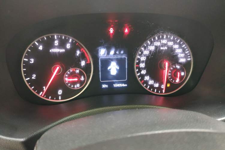 Used Hyundai ix25 2016 1.6T Dual-Clutch Two-Wheel Drive Smart GLS Model Instrument Cluster