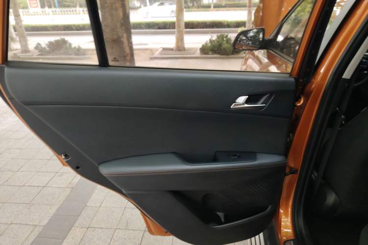 Used Hyundai ix25 2016 1.6T Dual-Clutch Two-Wheel Drive Smart GLS Model Left Rear Door Interior