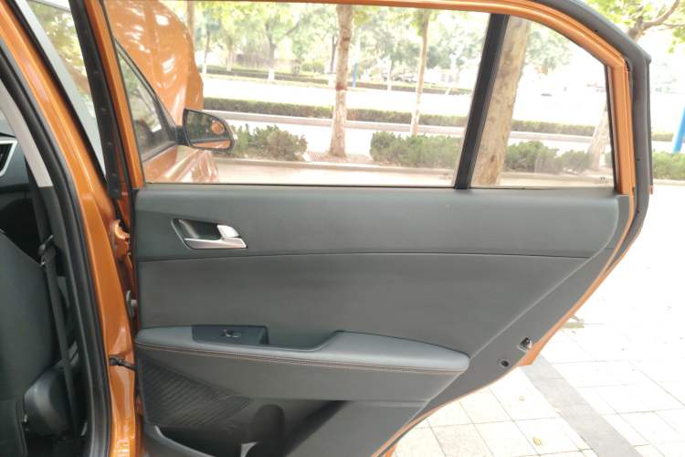 Used Hyundai ix25 2016 1.6T Dual-Clutch Two-Wheel Drive Smart GLS Model Right Rear Door Interior