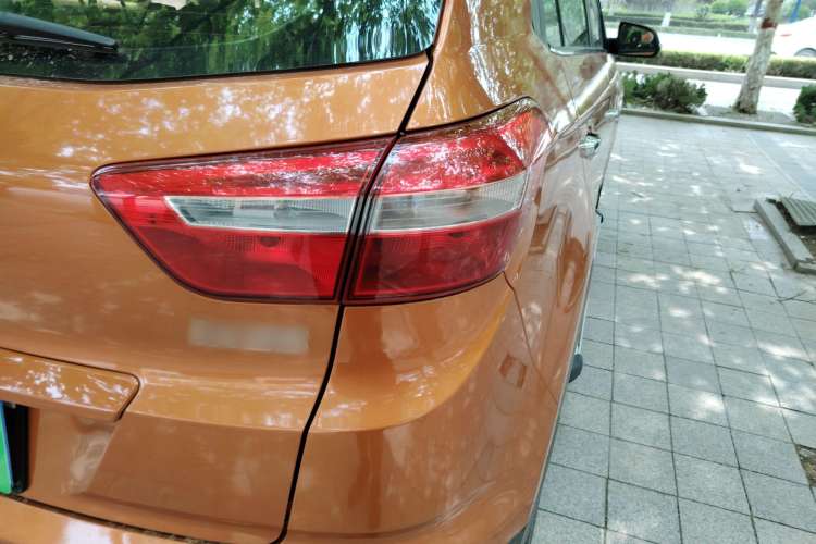 Used Hyundai ix25 2016 1.6T Dual-Clutch Two-Wheel Drive Smart GLS Model Right Rear Taillight