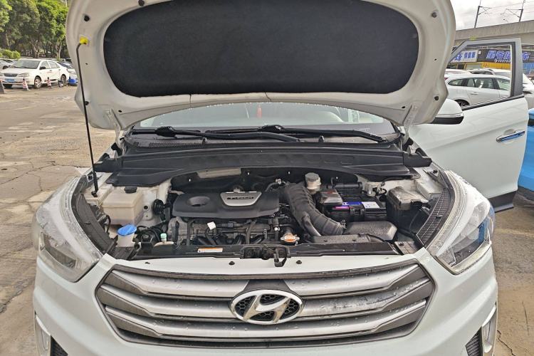 Used Hyundai ix25 2016 1.6T Dual-Clutch Two-Wheel Drive Smart GLS Model Engine Bay