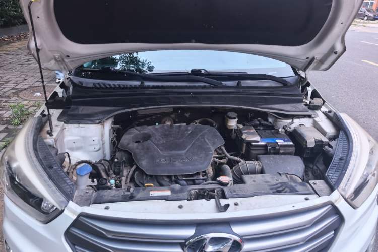 Used Hyundai ix25 2016 1.6T Dual-Clutch Two-Wheel Drive Smart GLS Model Engine Bay