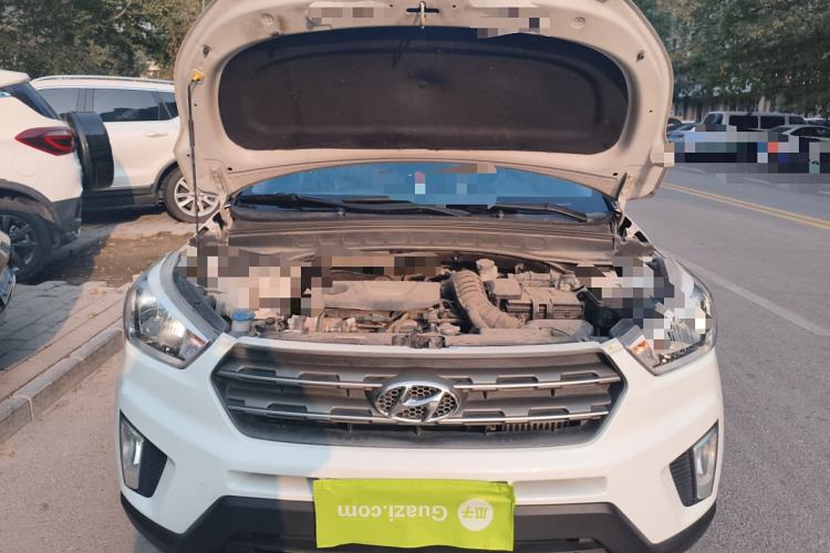 Used Hyundai ix25 2016 1.6T Dual-Clutch Two-Wheel Drive Smart GLS Model Engine Bay