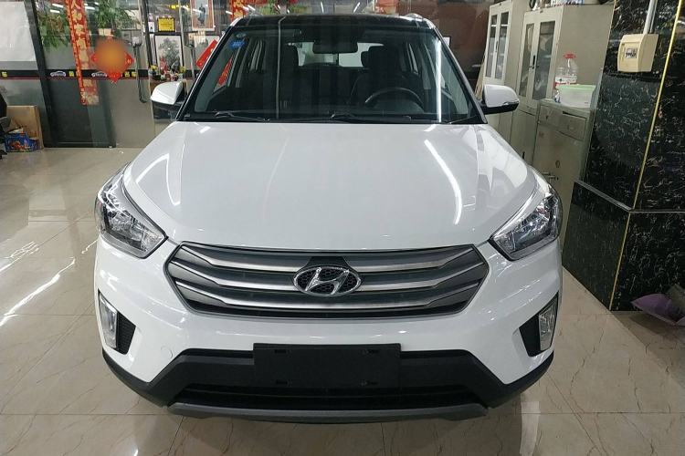 Used Hyundai ix25 2016 1.6T Dual-Clutch Two-Wheel Drive Smart GLS Model Front