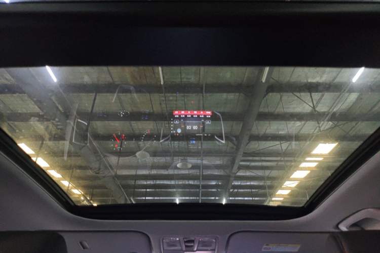 Used Hyundai ix25 2016 1.6T Dual-Clutch Two-Wheel Drive Smart GLS Model Headliner