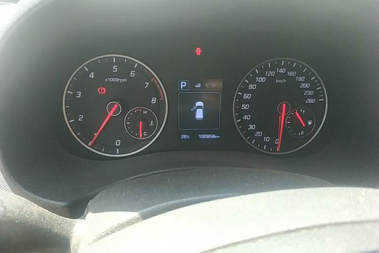 Used Hyundai ix25 2016 1.6T Dual-Clutch Two-Wheel Drive Smart GLS Model Instrument Cluster