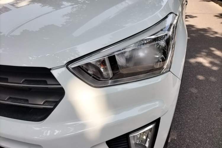 Used Hyundai ix25 2016 1.6T Dual-Clutch Two-Wheel Drive Smart GLS Model Left Front Headlight
