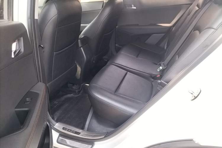 Used Hyundai ix25 2016 1.6T Dual-Clutch Two-Wheel Drive Smart GLS Model Left Rear Seat