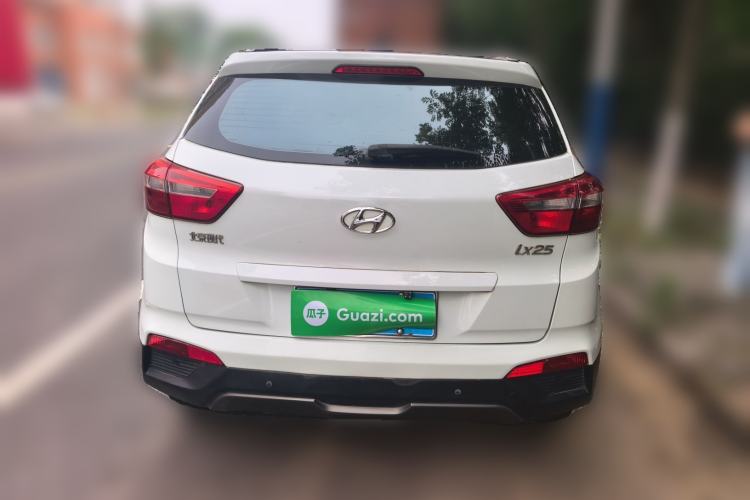 Used Hyundai ix25 2016 1.6T Dual-Clutch Two-Wheel Drive Smart GLS Model Rear