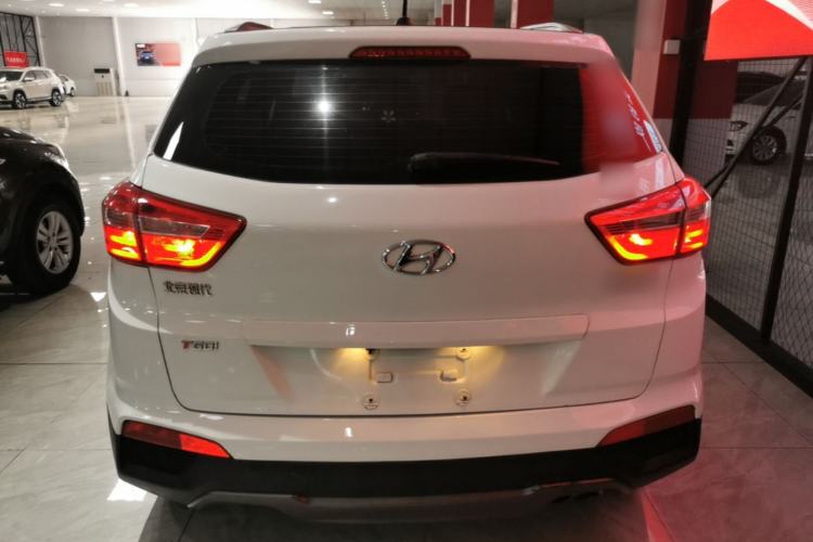 Used Hyundai ix25 2016 1.6T Dual-Clutch Two-Wheel Drive Smart GLS Model Rear