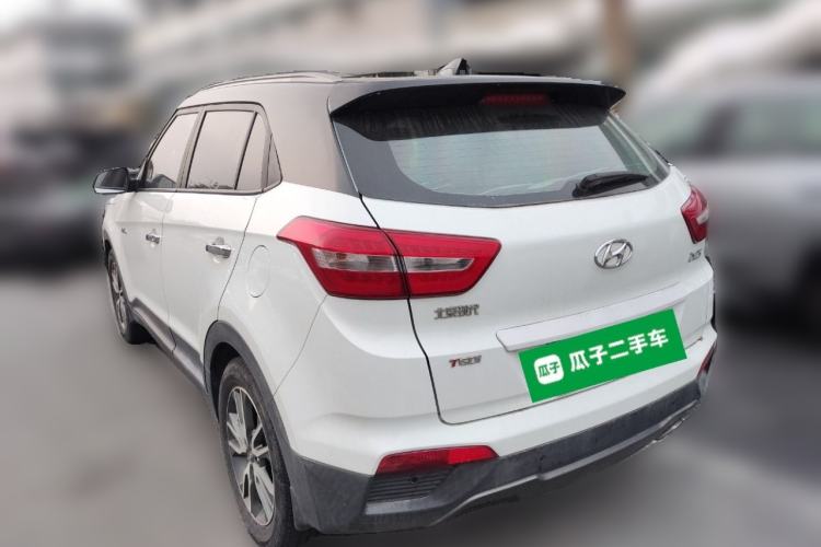 Used Hyundai ix25 2016 1.6T Dual-Clutch Two-Wheel-Drive Deluxe DLX Model Rear Left 45 Deg