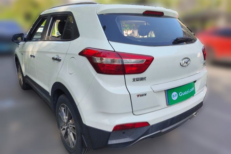 Used Hyundai ix25 2016 1.6T Dual-Clutch Two-Wheel Drive Smart GLS Model Rear Left 45 Deg