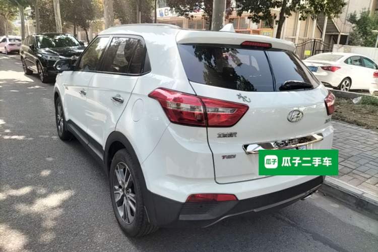 Used Hyundai ix25 2016 1.6T Dual-Clutch Two-Wheel Drive Smart GLS Model Rear Left 45 Deg