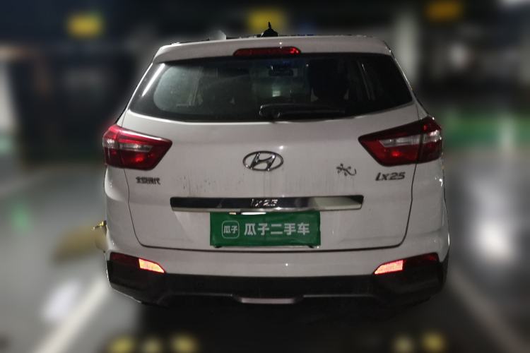 Used Hyundai ix25 2016 1.6T Dual-Clutch Two-Wheel Drive Smart GLS Model Rear