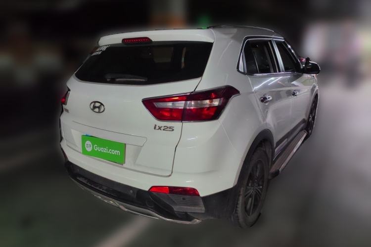 Used Hyundai ix25 2016 1.6T Dual-Clutch Two-Wheel-Drive Deluxe DLX Model Rear Right 45 Deg