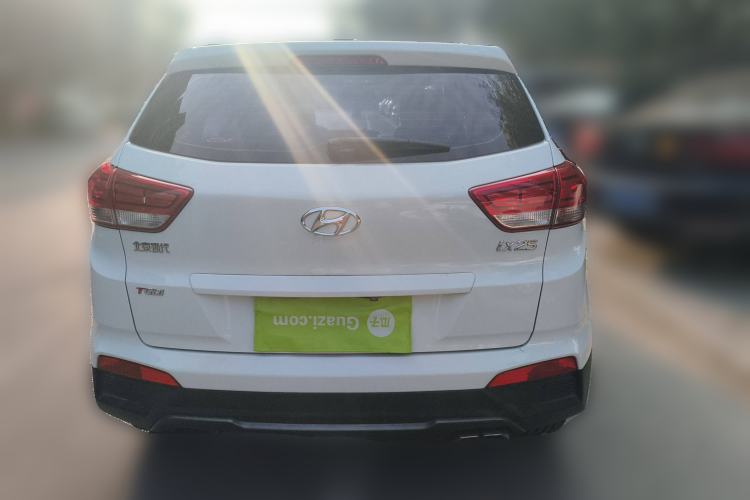 Used Hyundai ix25 2016 1.6T Dual-Clutch Two-Wheel Drive Smart GLS Model Rear