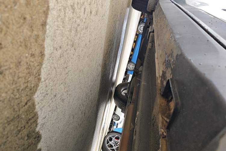 Used Hyundai ix25 2016 1.6T Dual-Clutch Two-Wheel Drive Smart GLS Model Right Side Sill