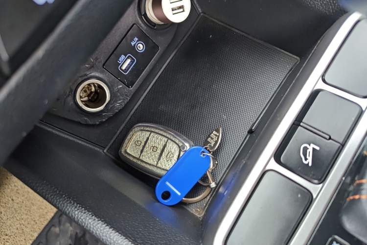 Used Hyundai ix25 2016 1.6T Dual-Clutch Two-Wheel Drive Smart GLS Model Vehicle Key
