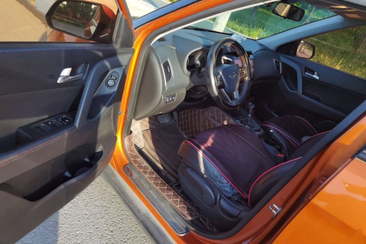 Used Hyundai ix25 2016 1.6T Dual-Clutch Two-Wheel Drive Smart GLS Model Driver Seat