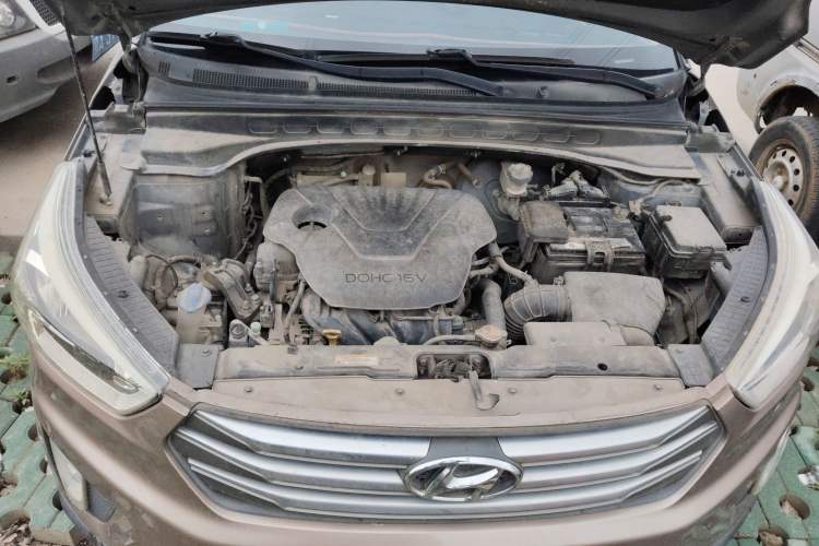 Used Hyundai ix25 2016 1.6T Dual-Clutch Two-Wheel Drive Smart GLS Model Engine Bay