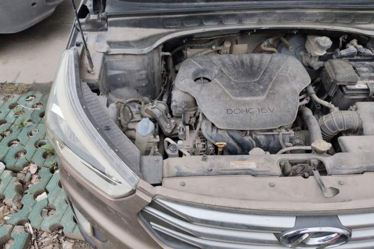 Used Hyundai ix25 2016 1.6T Dual-Clutch Two-Wheel Drive Smart GLS Model Engine Bay Right