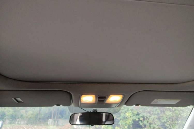 Used Hyundai ix25 2016 1.6T Dual-Clutch Two-Wheel Drive Smart GLS Model Headliner