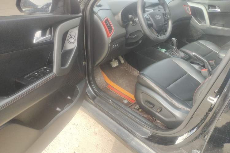 Used Hyundai ix25 2017 1.6L Automatic Smart Version Driver Seat