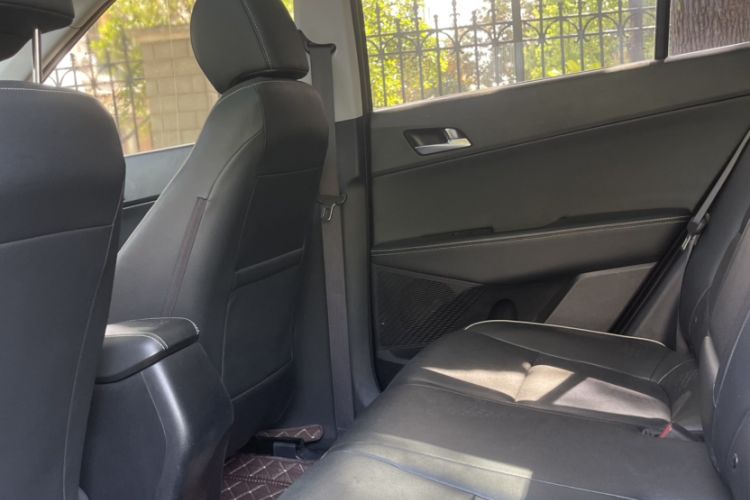Used Hyundai ix25 2017 1.6L Automatic Smart Version Interior 3