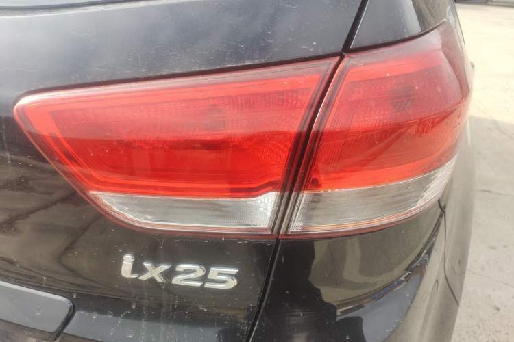 Used Hyundai ix25 2017 1.6L Automatic Smart Version Right Rear Taillight