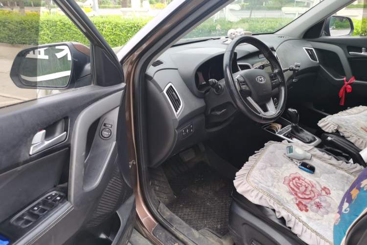 Used Hyundai ix25 2017 1.6L Automatic Smart Version Driver Seat