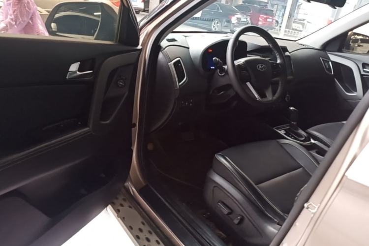 Used Hyundai ix25 2017 1.6L Automatic Smart Version Driver Seat
