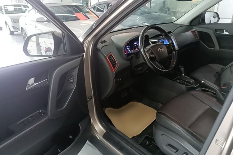Used Hyundai ix25 2017 1.4T Automatic Smart Version Driver Seat