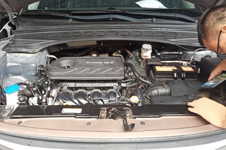 Used Hyundai ix25 2017 1.6L Automatic Smart Version Engine Bay