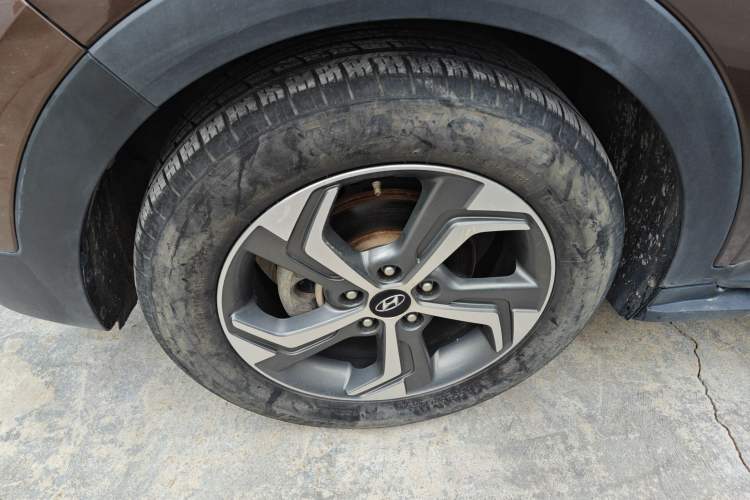 Used Hyundai ix25 2017 1.6L Automatic Smart Version Exterior 3