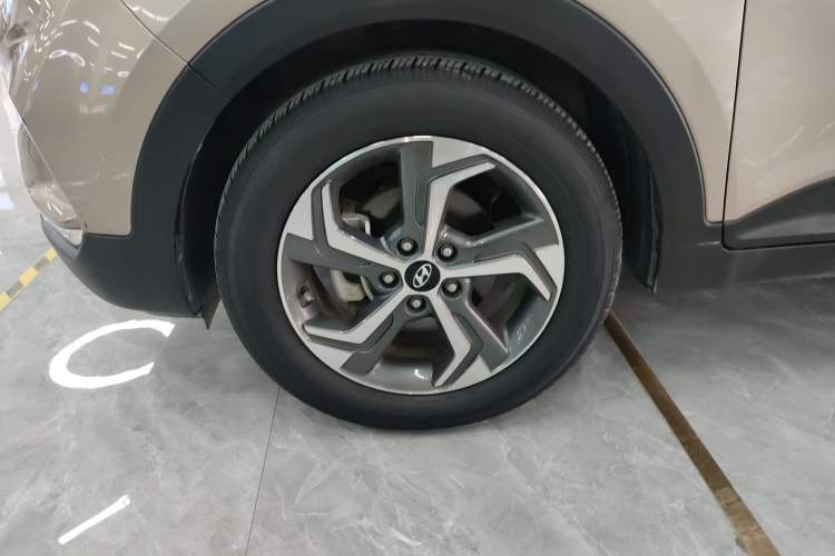Used Hyundai ix25 2017 1.6L Automatic Smart Version Exterior 7