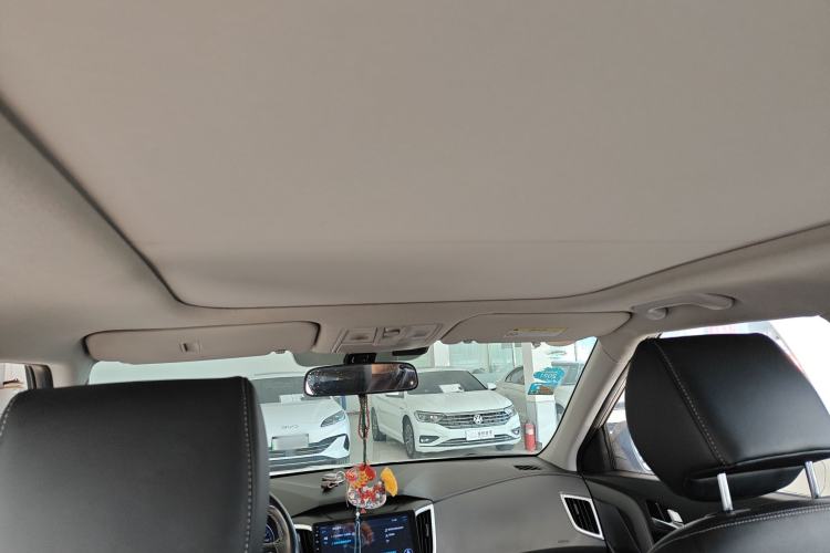 Used Hyundai ix25 2017 1.6L Automatic Smart Version Headliner
