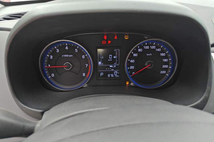 Used Hyundai ix25 2017 1.6L Automatic Smart Version Instrument Cluster