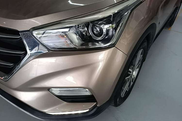 Used Hyundai ix25 2017 1.4T Automatic Smart Version Left Front Headlight