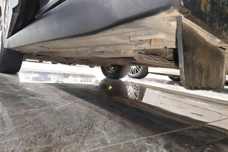 Used Hyundai ix25 2017 1.6L Automatic Smart Version Left Side Sill