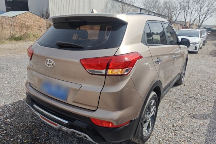 Used Hyundai ix25 2017 1.6L Automatic Smart Version Rear Right 45 Deg