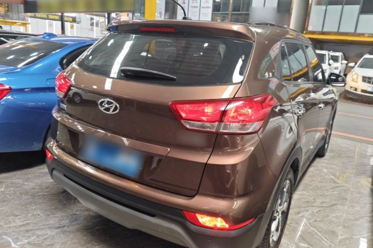 Used Hyundai ix25 2017 1.6L Automatic Smart Version Rear Right 45 Deg