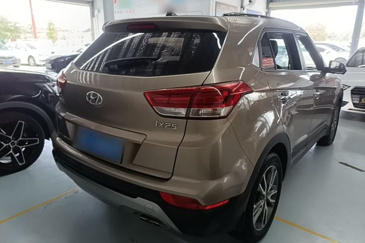 Used Hyundai ix25 2017 1.4T Automatic Smart Version Rear Right 45 Deg
