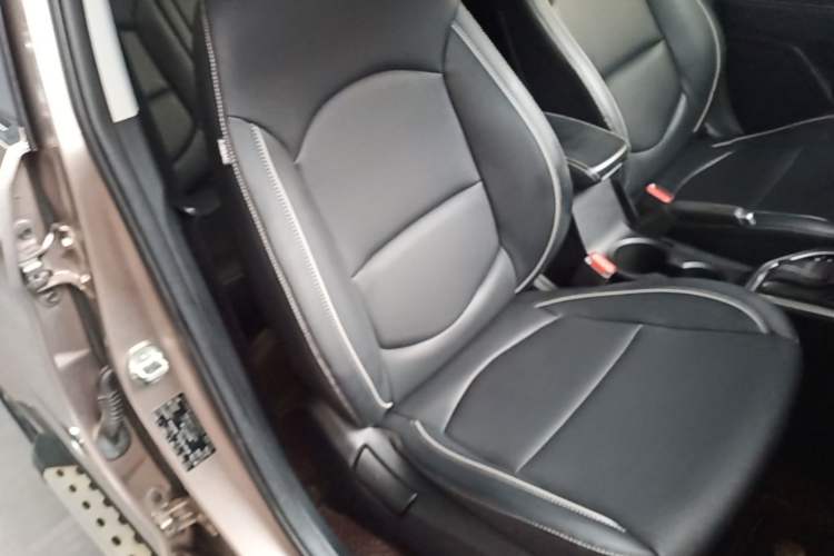 Used Hyundai ix25 2017 1.6L Automatic Smart Version Right Front Seat