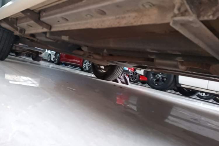 Used Hyundai ix25 2017 1.6L Automatic Smart Version Right Side Sill
