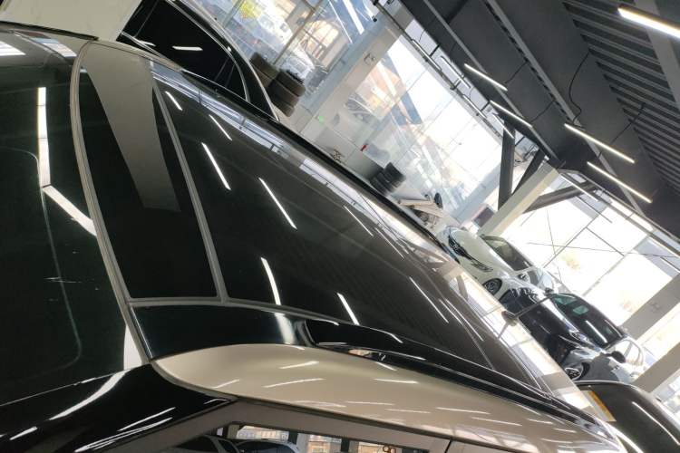 Used Hyundai ix25 2017 1.6L Automatic Smart Version Roof